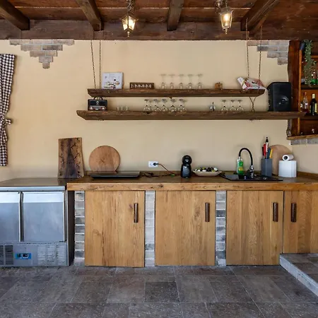 別荘 Pet Friendly In Plesce