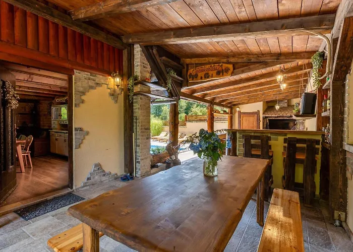 Pet Friendly In Plesce *